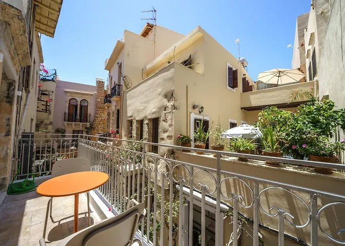 Amelia Luxury Suites Old Town